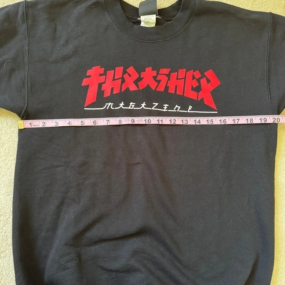 Thrasher Magazine Sweatshirt Godzilla Logo Crewneck Black Small - Picture 8 of 9